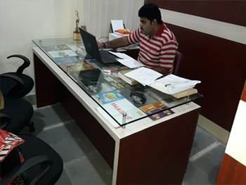 furniture showroom in kolkata